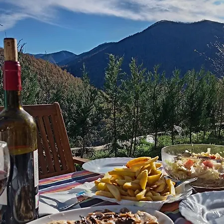 2 Luna Grupos Con Jardines Privados La Viliella